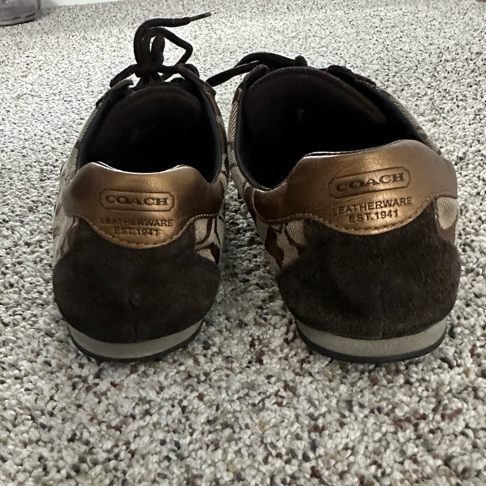 Coach shoes - not for sale - Picture 3 of 6